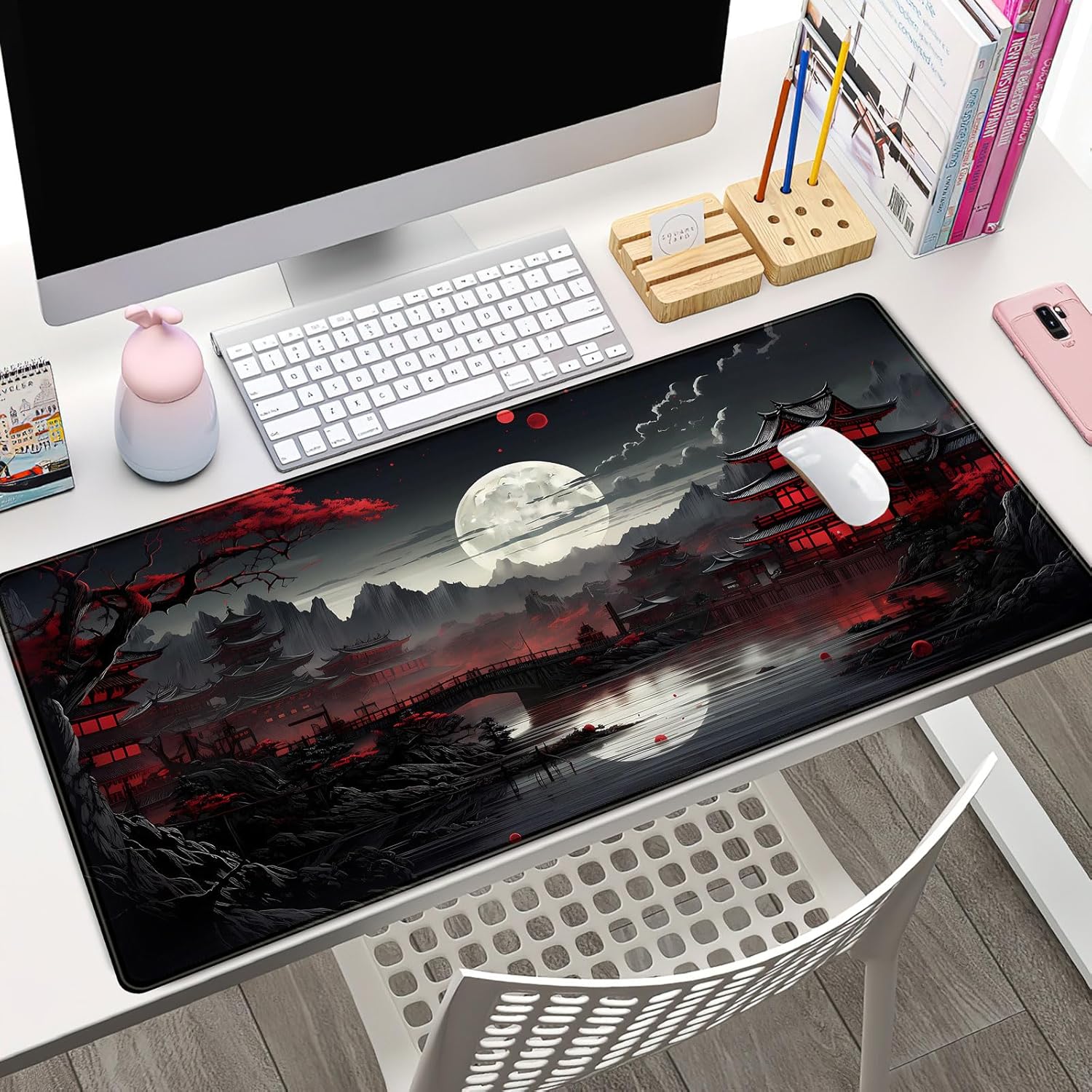 Gaming Keyboard And Mouse - حصيرة مكتب يابانية على جانب Riverside